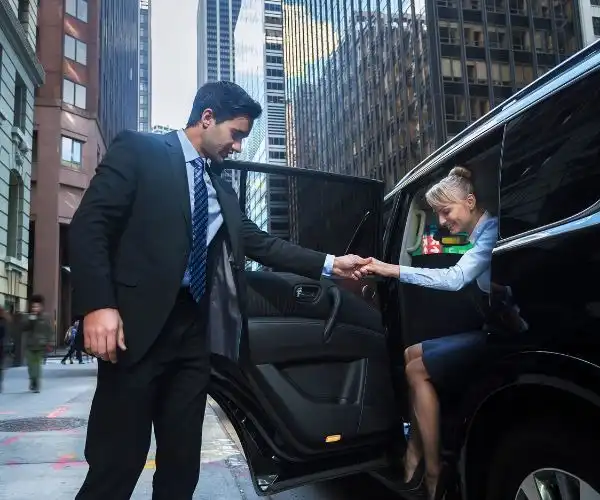 Featured image for “Why Punctuality Matters in Corporate Travel and How Chauffeur Services Help”